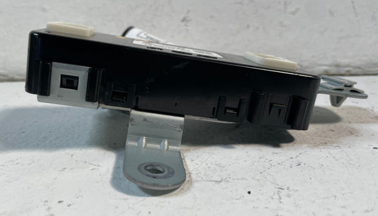 2022-2024 HYUNDAI IONIQ 5 CHARGER DOOR CONTROL MODULE UNIT 863C3-GI000