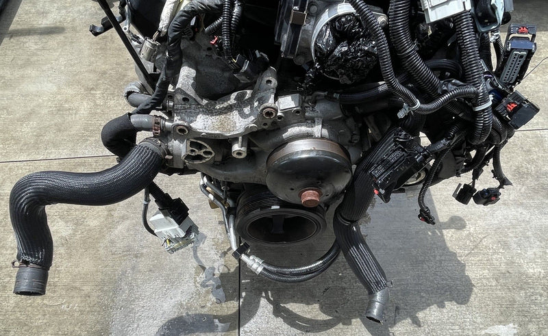 Load image into Gallery viewer, CHEVROLET SILVERADO 1500 AWD ENGINE MOTOR ASSEMBLY AUTO 90K 5.3L 19-21 # 109459
