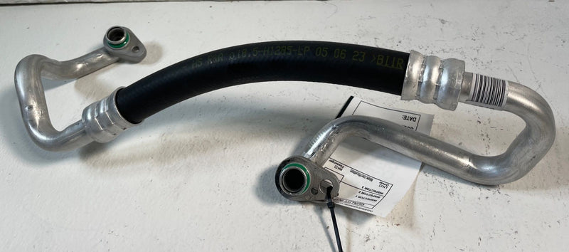 Load image into Gallery viewer, 2022-2025 HYUNDAI IONIQ 5 AC AIR CONDITIONING SUCTION PIPE LINE TUBE # 107241
