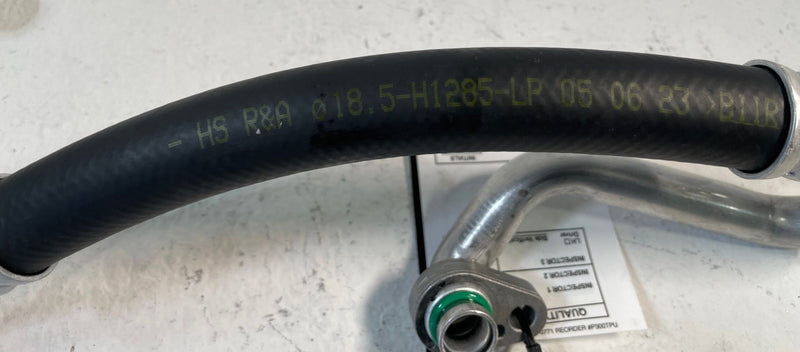 Load image into Gallery viewer, 2022-2025 HYUNDAI IONIQ 5 AC AIR CONDITIONING SUCTION PIPE LINE TUBE # 107241
