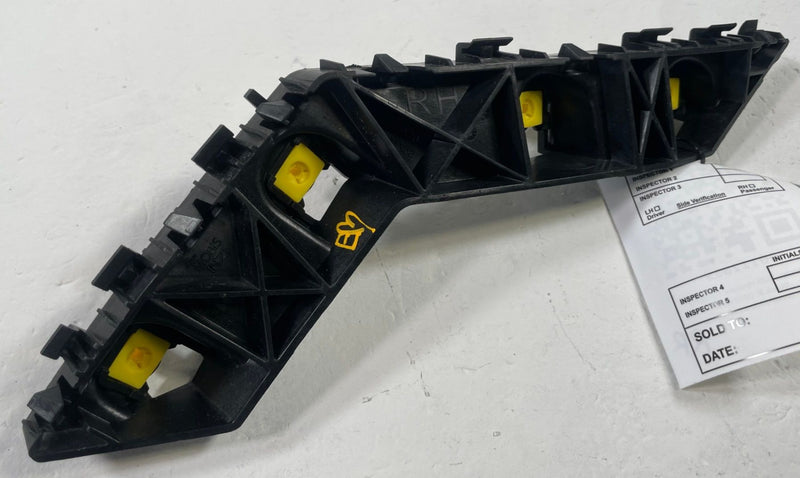 Load image into Gallery viewer, 2024-2026 HYUNDAI SANTA FE REAR RIGHT SIDE BUMPER UPPER SUPPORT BRACKET # 112835
