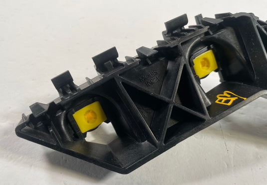 2024-2026 HYUNDAI SANTA FE REAR RIGHT SIDE BUMPER UPPER SUPPORT BRACKET