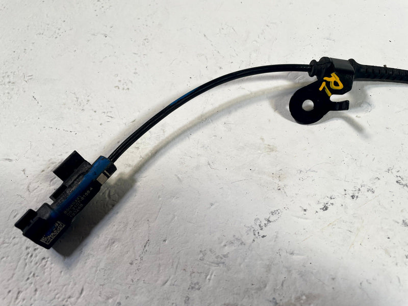 Load image into Gallery viewer, 2024 - 2026 HONDA PROLOGUE REAR LEFT DRIVER SIDE WHEEL SPEED ABS SENSOR # 114229
