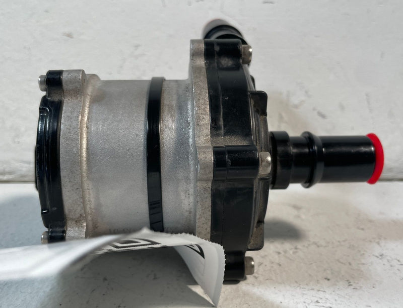 Load image into Gallery viewer, 2022 - 2024 HYUNDAI IONIQ 5 ELECTRIC COOLANT COOLING WATER PUMP # 107253
