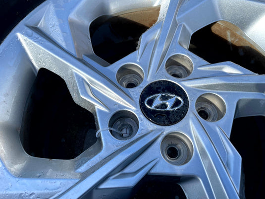 HYUNDAI TUCSON 17x7 5 SPOKE ALLOY WHEEL RIM W/TIRE (ONLY#1) 2022-2024 # 107404