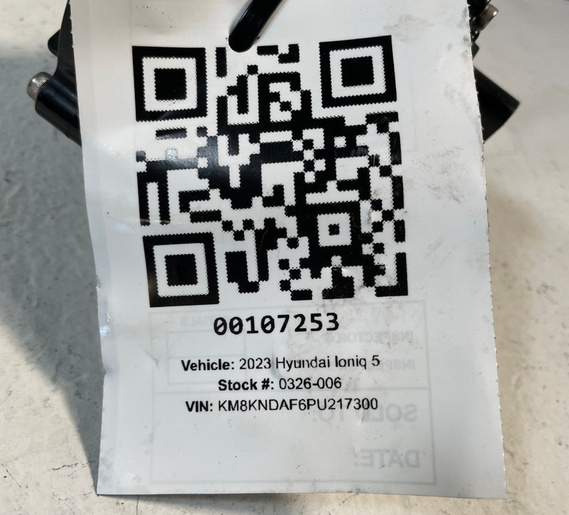 Load image into Gallery viewer, 2022 - 2024 HYUNDAI IONIQ 5 ELECTRIC COOLANT COOLING WATER PUMP # 107253
