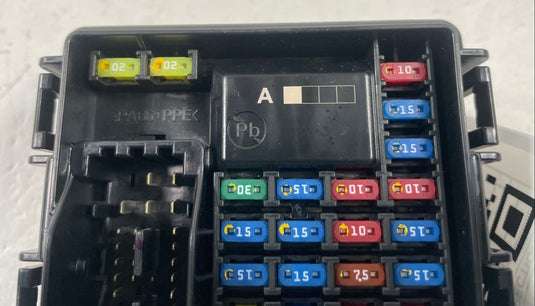 24-26 HYUNDAI SANTA FE FRONT COMPARTMENT JUNCTION FUSE RELAY BOX UNIT