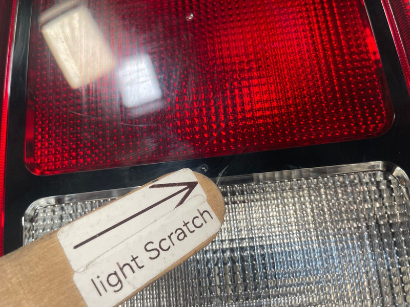 Load image into Gallery viewer, 2020 - 2026 JEEP GLADIATOR REAR RIGHT PASSENGER SIDE TAIL LIGHT LAMP # 114178
