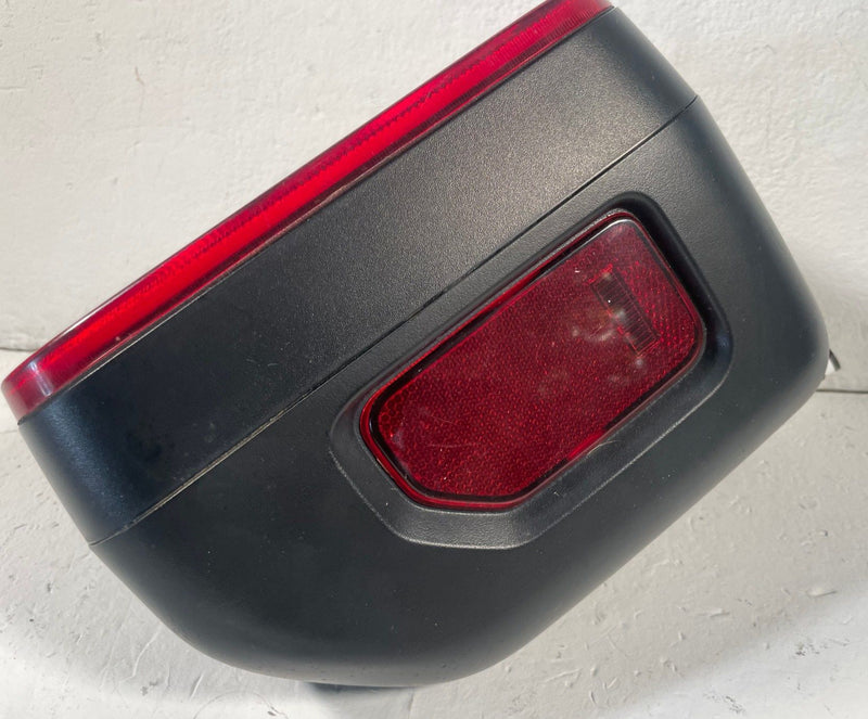 Load image into Gallery viewer, 2020 - 2026 JEEP GLADIATOR REAR RIGHT PASSENGER SIDE TAIL LIGHT LAMP # 114178
