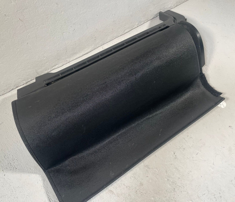 Load image into Gallery viewer, 2020-2026 JEEP GLADIATOR REAR RIGHT PASSENGER SIDE SOFT TOP CORNER COVER #114179
