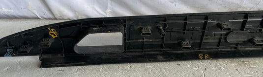 19-26 CHEVROLET SILVERADO 1500 REAR RIGHT PICK UP BOX UPPER MOLDING PANEL 109462