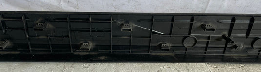19-26 CHEVROLET SILVERADO 1500 REAR RIGHT PICK UP BOX UPPER MOLDING PANEL 109462