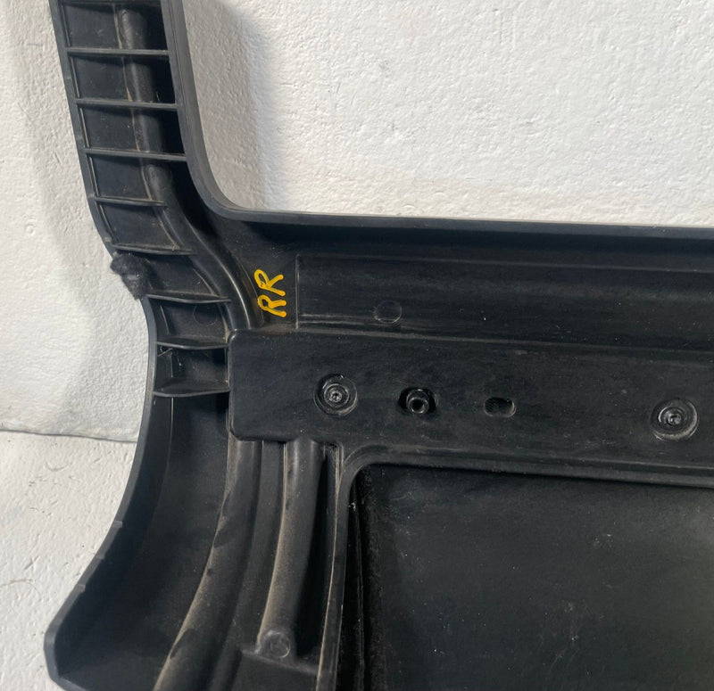Load image into Gallery viewer, 2020-2026 JEEP GLADIATOR REAR RIGHT PASSENGER SIDE SOFT TOP CORNER COVER #114179
