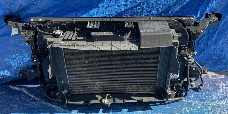 Load image into Gallery viewer, HYUNDAI PALISADE RADIATOR CORE SUPPORT W/COOLING ASSEMBLY 3.8L 2020-2022 #109495
