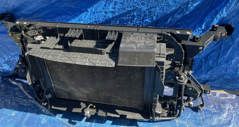 Load image into Gallery viewer, HYUNDAI PALISADE RADIATOR CORE SUPPORT W/COOLING ASSEMBLY 3.8L 2020-2022 #109495

