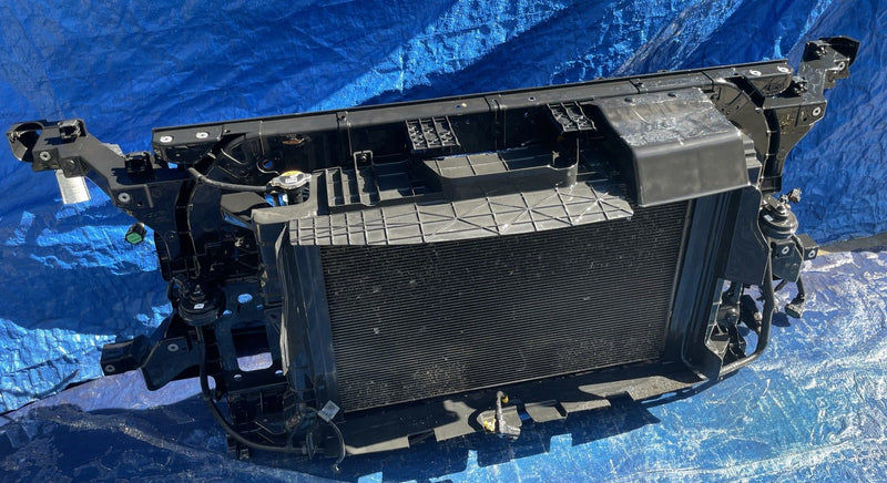 Load image into Gallery viewer, HYUNDAI PALISADE RADIATOR CORE SUPPORT W/COOLING ASSEMBLY 3.8L 2020-2022 #109495
