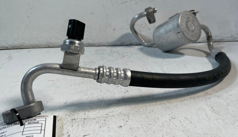 Load image into Gallery viewer, 2022-2024 HYUNDAI IONIQ 5 AC AIR CONDITIONING DISCHARGE HOSE PIPE TUBE # 107210
