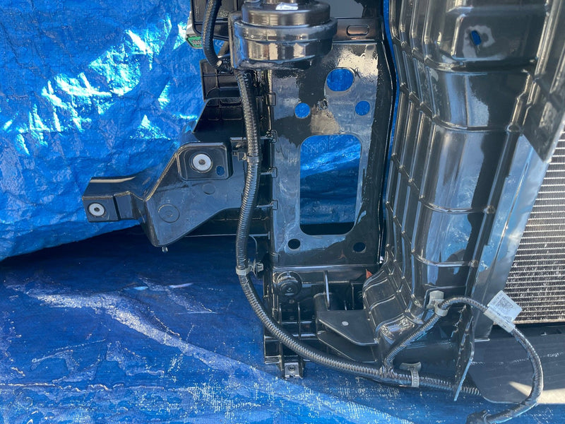 Load image into Gallery viewer, HYUNDAI PALISADE RADIATOR CORE SUPPORT W/COOLING ASSEMBLY 3.8L 2020-2022 #109495
