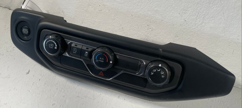 Load image into Gallery viewer, 2021 - 2023 JEEP GLADIATOR HVAC A/C HEATER CLIMATE CONTROL SWITCH PANEL # 114175
