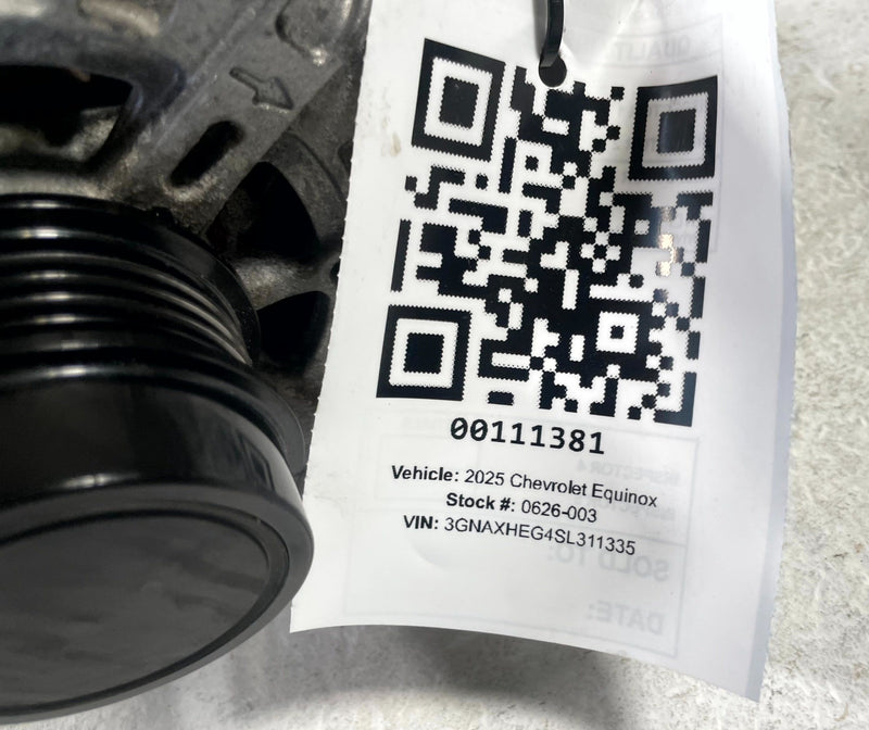Load image into Gallery viewer, 2025 CHEVROLET EQUINOX ENGINE ALTERNATOR GENERATOR 130A 14V 43K MILES # 111381
