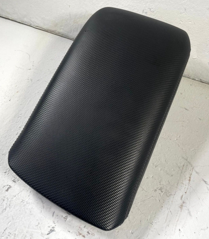 Load image into Gallery viewer, 2025 - 2026 CHEVROLET CENTER CONSOLE ARMREST ARM REST LID COVER BLACK # 111365
