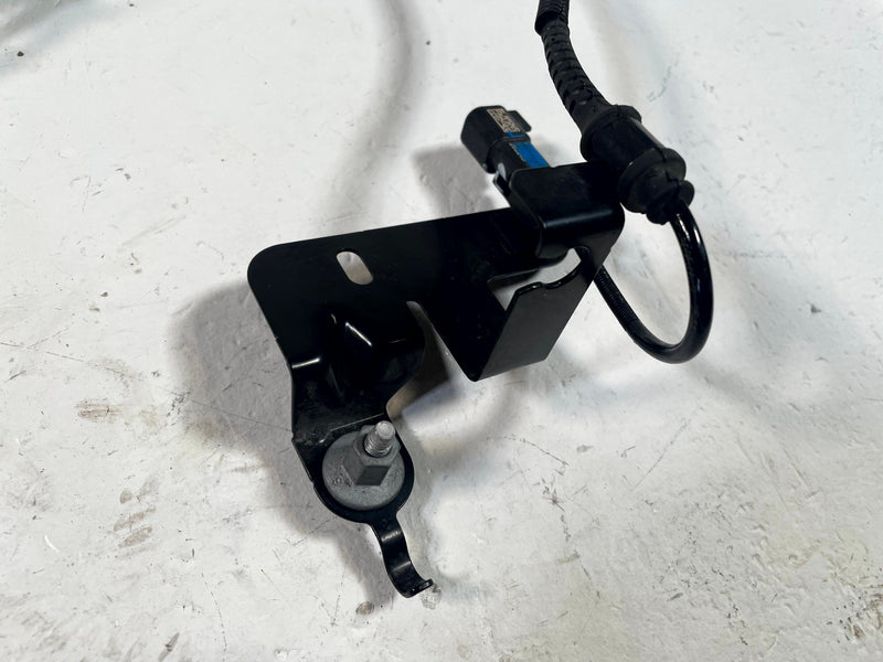 Load image into Gallery viewer, 2024-2026 HONDA PROLOGUE FRONT LEFT DRIVER SIDE WHEEL SPEED ABS SENSOR # 114226

