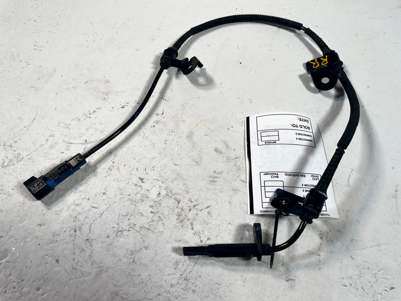 Load image into Gallery viewer, 24-26 HONDA PROLOGUE REAR RIGHT PASSENGER SIDE WHEEL SPEED ABS SENSOR # 114218
