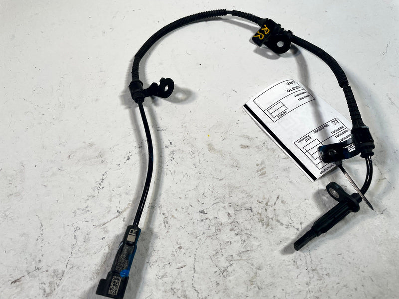 Load image into Gallery viewer, 24-26 HONDA PROLOGUE REAR RIGHT PASSENGER SIDE WHEEL SPEED ABS SENSOR # 114218
