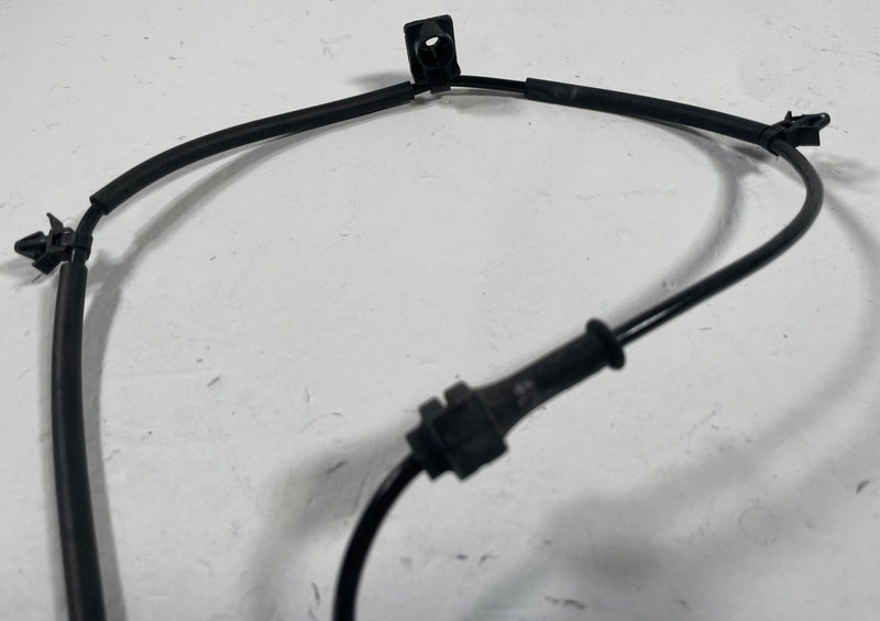 Load image into Gallery viewer, 2024 - 2026 HYUNDAI SANTA FE FRONT LEFT SIDE ABS WHEEL SPEED SENSOR 2.5L #112832
