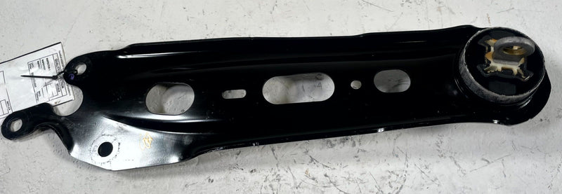 Load image into Gallery viewer, 2021-2026 CHEVROLET EQUINOX REAR RIGHT SIDE UPPER TRAILING CONTROL ARM # 111361
