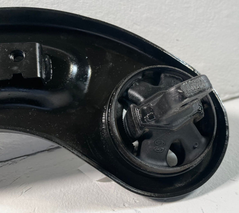 Load image into Gallery viewer, 2020-25 HYUNDAI PALISADE REAR RIGHT PASSENGER SIDE TRAILING CONTROL ARM # 109485
