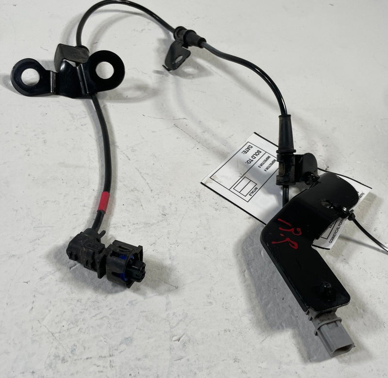 Load image into Gallery viewer, 2021-23 KIA SORENTO FWD REAR RIGHT SIDE ABS WHEEL SPEED SENSOR WIRE 2.5L #110082
