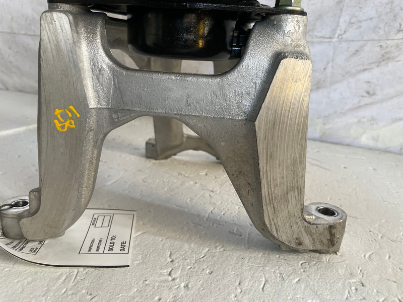 Load image into Gallery viewer, 2022 - 2026 ACURA MDX ENGINE MOTOR REAR MOUNT SUPPORT BRACKET 3.5L # 111976
