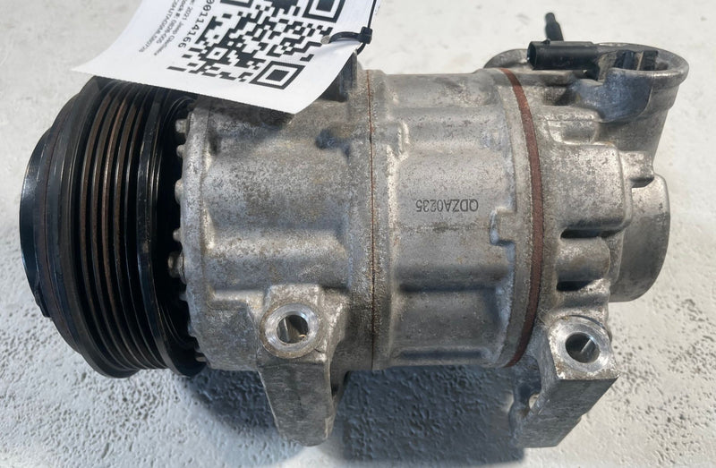 Load image into Gallery viewer, 2020 - 2026 JEEP GLADIATOR HVAC A/C AIR CONDITIONER COMPRESSOR 3.6L # 114166
