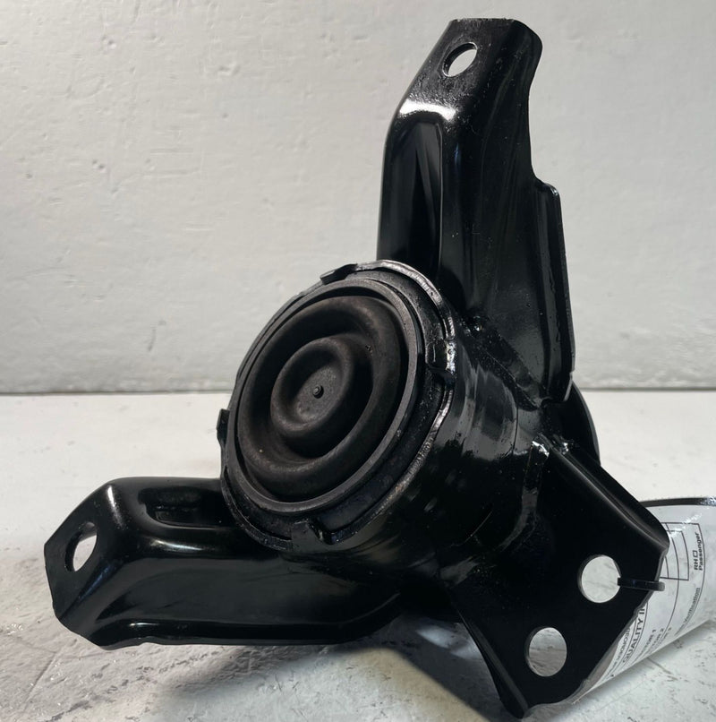 Load image into Gallery viewer, 2020-2025 HYUNDAI PALISADE FRONT RIGHT SIDE ENGINE MOUNT SUPPORT BRACKET #109487
