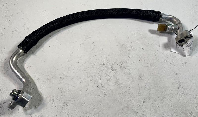 Load image into Gallery viewer, 24-26 HONDA PROLOGUE HVAC A/C AIR CONDITIONER HOSE W/ PRESSURE SENSOR # 114240
