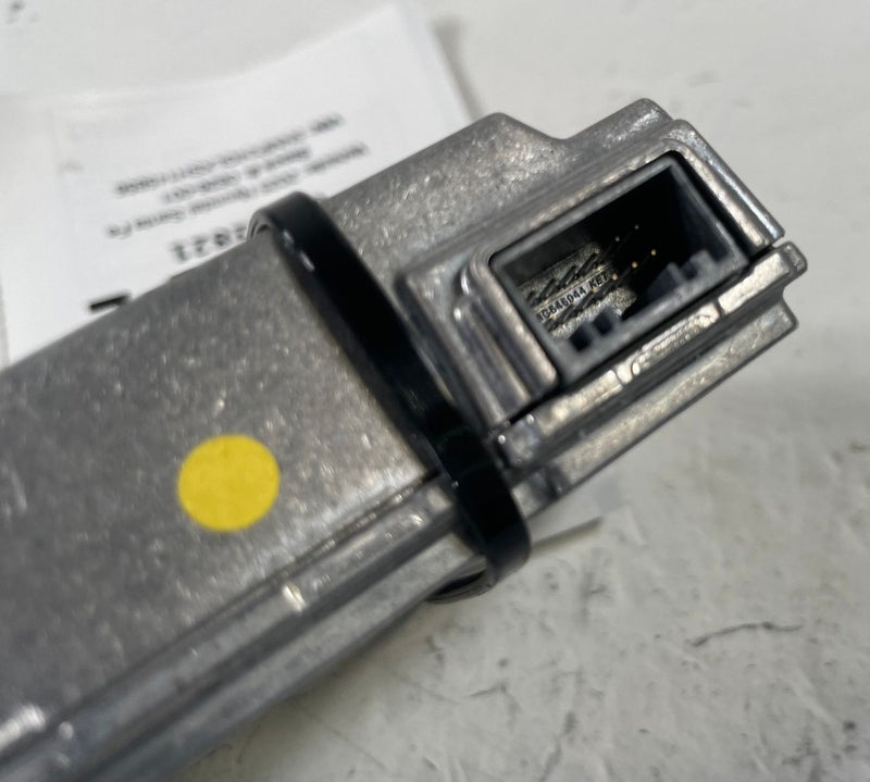 Load image into Gallery viewer, 2024-2025 HYUNDAI SANTA FE FRONT WINDSHIELD LANE DEPARTURE ASSIST CAMERA #112821
