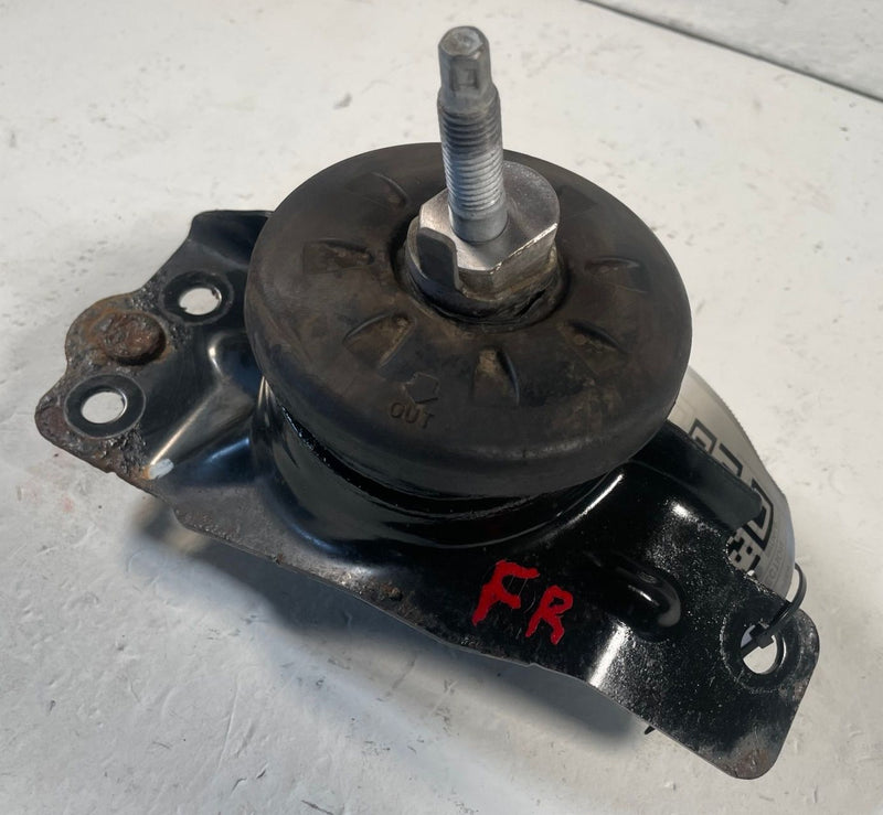Load image into Gallery viewer, 2020 - 2026 JEEP GLADIATOR FRONT RIGHT SIDE ENGINE MOUNT ISOLATOR 3.6L # 114142
