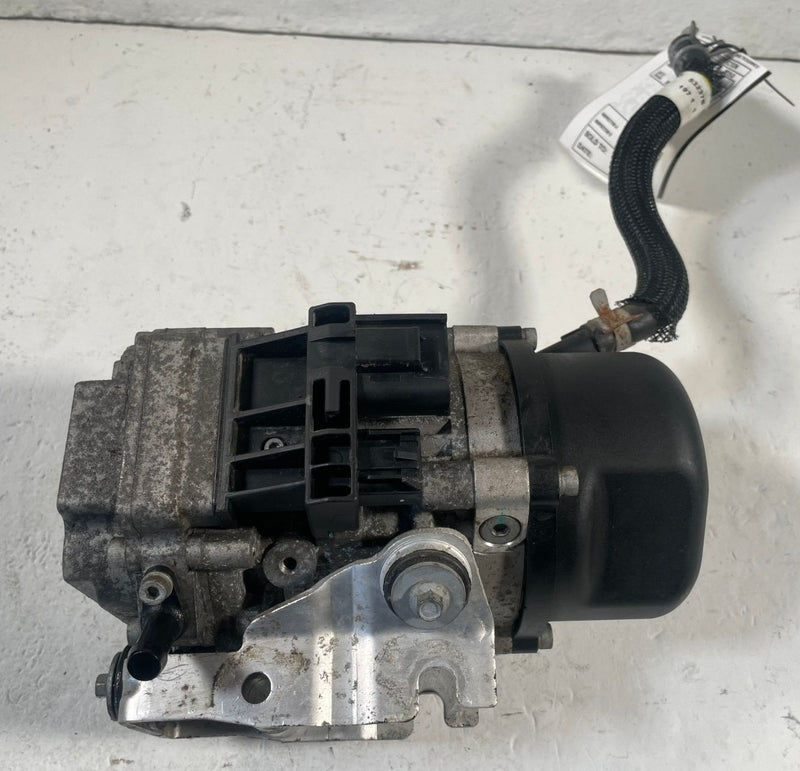 Load image into Gallery viewer, 2020 - 2023 JEEP GLADIATOR POWER STEERING PUMP 3.6L 68529417AA # 114163
