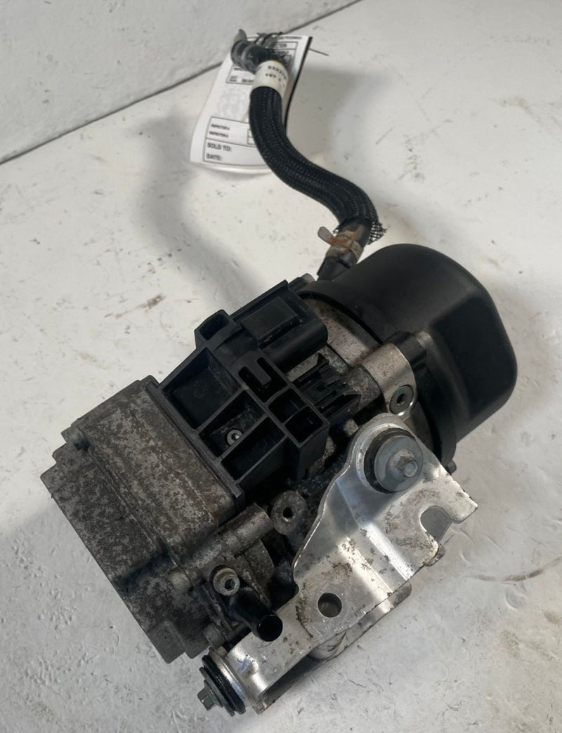 Load image into Gallery viewer, 2020 - 2023 JEEP GLADIATOR POWER STEERING PUMP 3.6L 68529417AA # 114163
