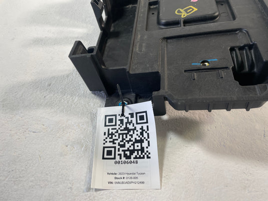 2022-2025 HYUNDAI TUCSON BATTERY TRAY HOLDER BOX SUPPORT BRACKET BLACK