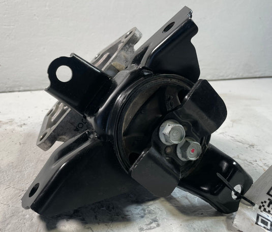 20-25 HYUNDAI PALISADE FWD FRONT LEFT SIDE ENGINE MOTOR MOUNT W/ BRACKET