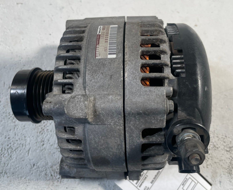 Load image into Gallery viewer, 2020 - 2023 JEEP GLADIATOR ENGINE ALTERNATOR GENERATOR ASSEMBLY 12V # 114165
