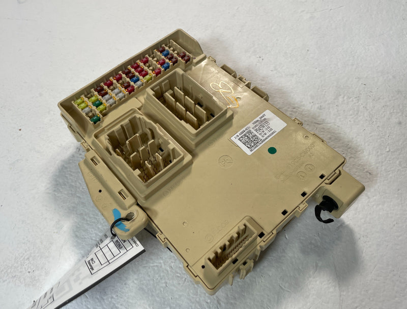 Load image into Gallery viewer, 22-24 HYUNDAI TUCSON DASH DASHBOARD FUSE RELAY JUNCTION BOX BLOCK 2.5L # 106041
