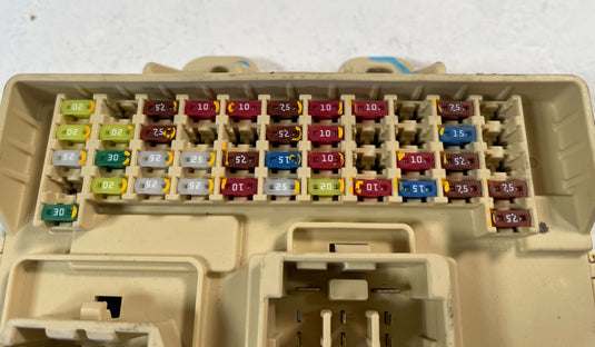 22-24 HYUNDAI TUCSON DASH DASHBOARD FUSE RELAY JUNCTION BOX BLOCK 2.5L