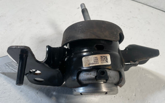 2020 - 2026 JEEP GLADIATOR FRONT LEFT SIDE ENGINE MOUNT ISOLATOR 3.6L