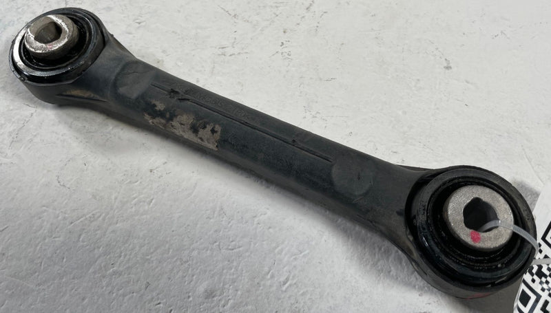 Load image into Gallery viewer, 2021-2025 KIA SORENTO REAR LEFT OR RIGHT SIDE LOWER LATERAL CONTROL ARM # 110084
