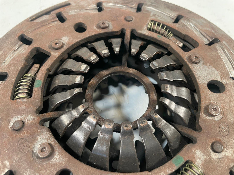 Load image into Gallery viewer, 2020 - 2024 JEEP GLADIATOR PRESSURE PLATE AND DISC CLUTCH KIT 68273845AD #114167
