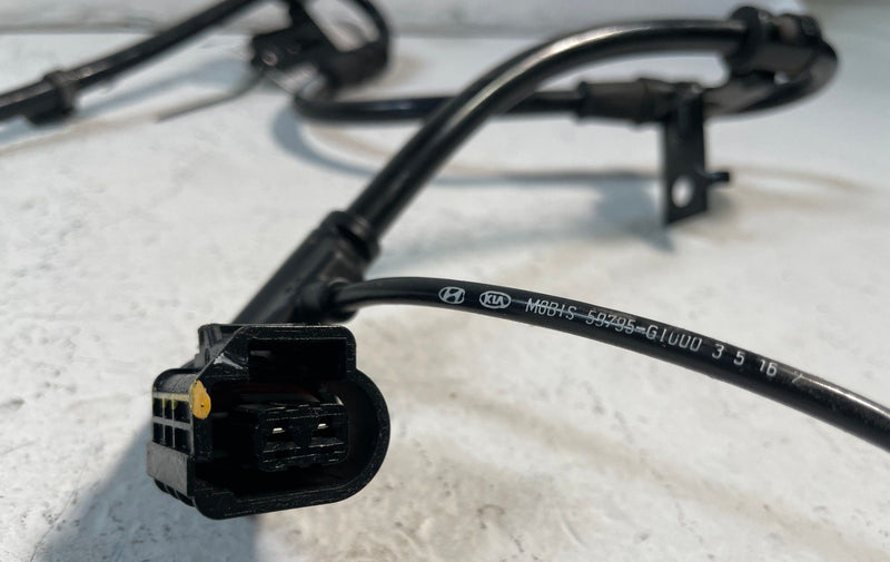 Load image into Gallery viewer, 2022-2025 HYUNDAI IONIQ 5 REAR LEFT DRIVER SIDE ABS WHEEL SPEED SENSOR # 107246
