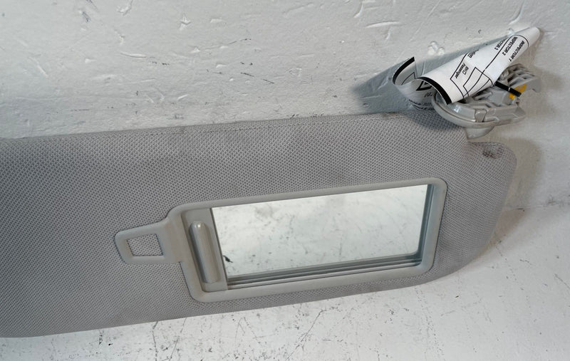 Load image into Gallery viewer, 2022 - 2024 HYUNDAI IONIQ 5 FRONT RIGHT SIDE SUN VISOR SUNVISOR GRAY # 107251
